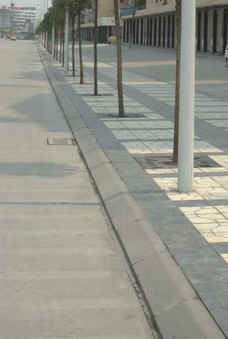 水泥路邊石類型